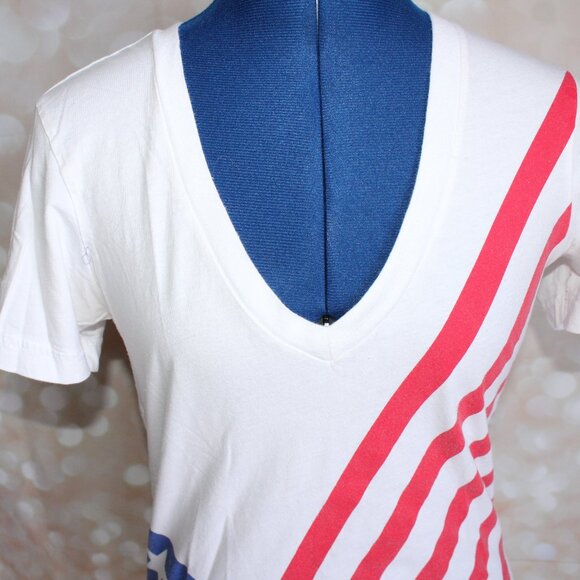 Old Navy Women's Red White And Blue Short Sleeve V-Neck T-Shirt Size S - Picture 2 of 10